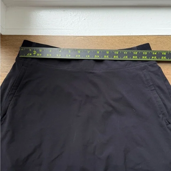 Athleta Women’s  Tee Time black high rise 15” Skort size 4 - Picture 5 of 6